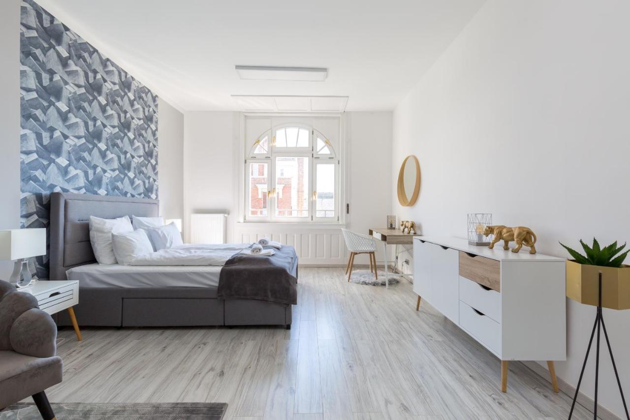 Designer Apartment On The Budapest Broadway With 2Br And Ac 외부 사진